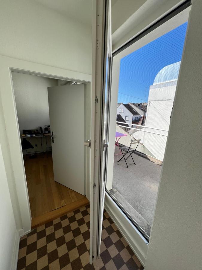 City Center Rooftop Balcony-Studio At Town Hall Basilea Exterior foto